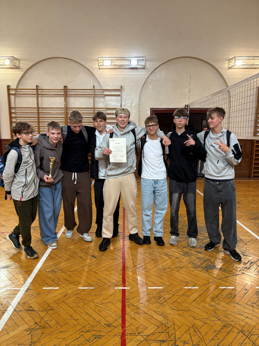 Podsumowanie turniejów siatkówki o Puchar Dyrektora szkoły