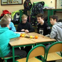 Zajęcia z chemii dla gości ze Szkoły Podstawowej w Nowej Wsi Lęborskiej oraz SGJ