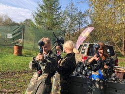 Wycieczka integracyjna piantball