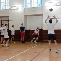 Turnieje o przechodni Puchar Dyrektora I LO dziewcząt i chłopców 2021/2022