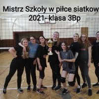 Turnieje o przechodni Puchar Dyrektora I LO dziewcząt i chłopców 2021/2022