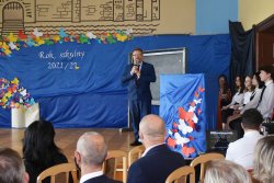 Rozpoczęcie roku szkolnego 
w&nbsp;I&nbsp;Liceum w&nbsp;Lęborku (fot.K.Poziemski)