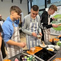 W dniach 14.-18.11.2022 uczniowie naszej szkoły wzięli udział w tygodniowym polsko-ukraińskim projekcie w Gdańsku pt.”NATURA - a człowiek solidarny XXIw.” 