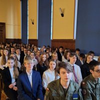 Dzisiaj obchodziliśmy Święto Patrona naszej Szkoły- Stefana Żeromskiego. Uroczystą akademię otworzyła Pani Dyrektor Katarzyna Wach, która w&nbsp;swoim przemówieniu odniosła się do osoby Stefana Żeromskiego i&nbsp;jego dzieł.