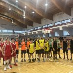 Na zdjęcie - zawody w koszykówce 3 x 3 