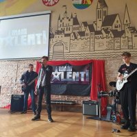 Pierwszy dzień wiosny młodzież naszego Liceum powitała w auli szkoły prezentując swoje talenty w TALENT SHOW