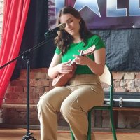 Pierwszy dzień wiosny młodzież naszego Liceum powitała w auli szkoły prezentując swoje talenty w TALENT SHOW