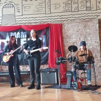 Pierwszy dzień wiosny młodzież naszego Liceum powitała w auli szkoły prezentując swoje talenty w TALENT SHOW